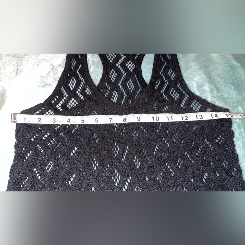 Banana Republic  Black Crochet Racerback  Top Open Knit Medium - Picture 7 of 9
